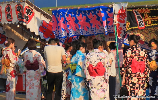 祭りなかがわ花火大会の穴場はココだ シャトルバスや駐車場など 福ブログ